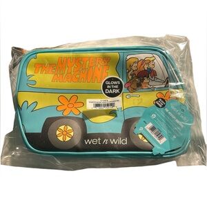 Wet N Wild Scooby Doo make up bag